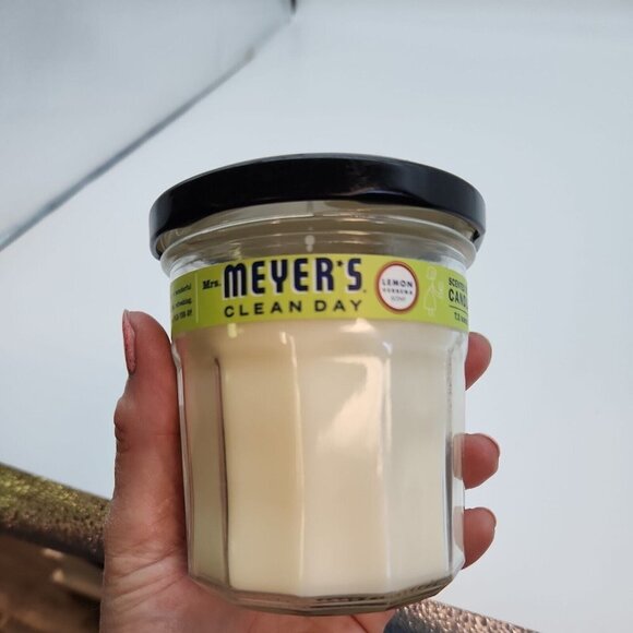 Mrs. Meyer's Clean Day Candle, Lemon Verbena, 7.2 oz new - Picture 3 of 4